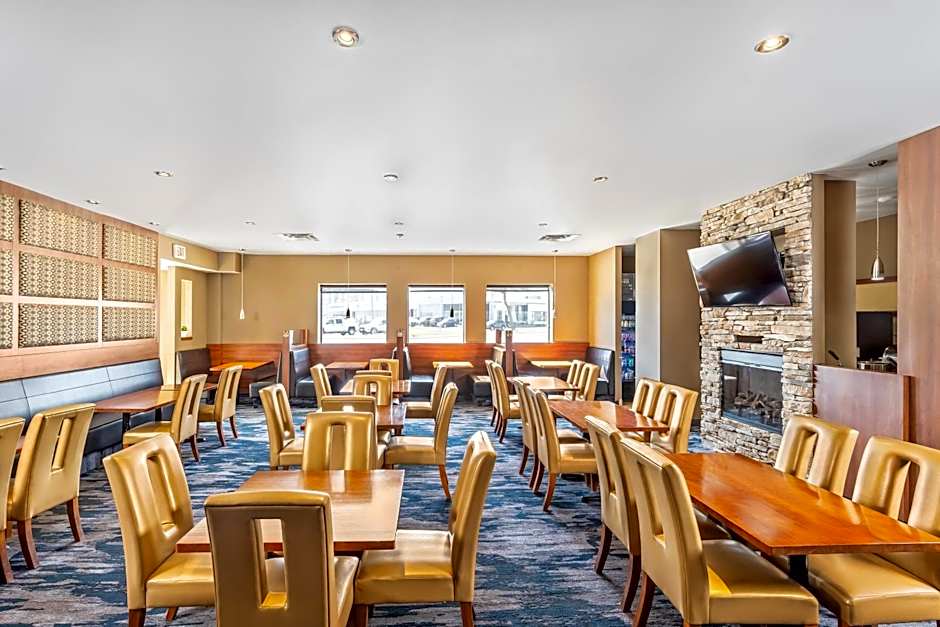 Quality Inn & Suites Winnipeg