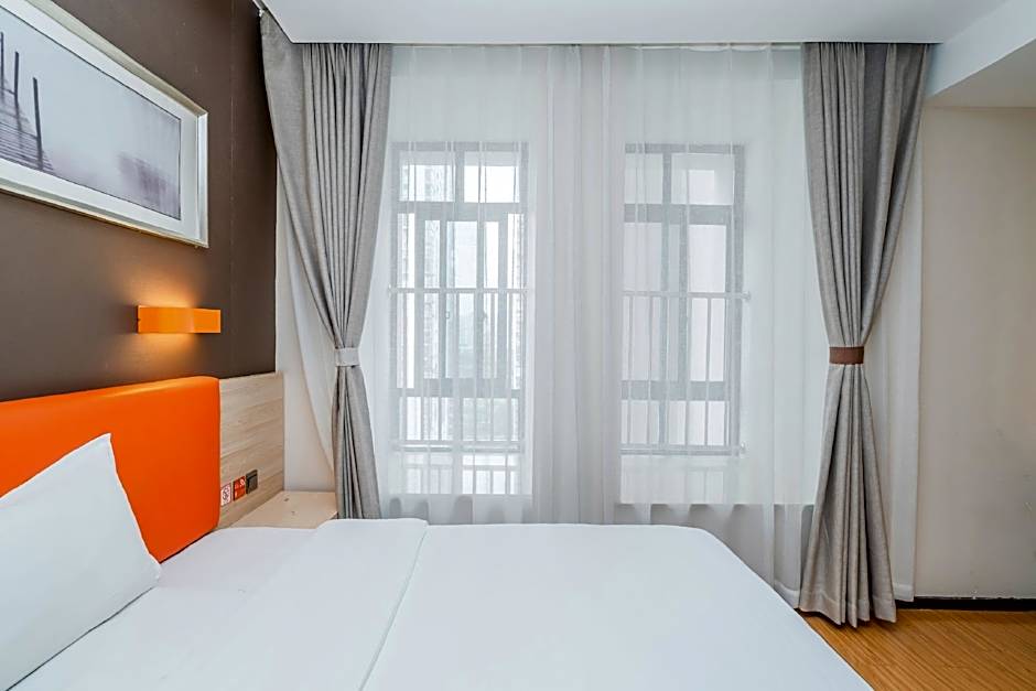 7Days Premium Chongqing Dazu Rock Carvings New Town