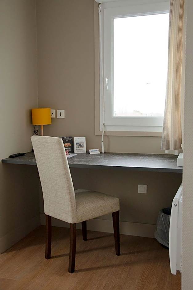 BRIT HOTEL Lannion-Perros Guirec