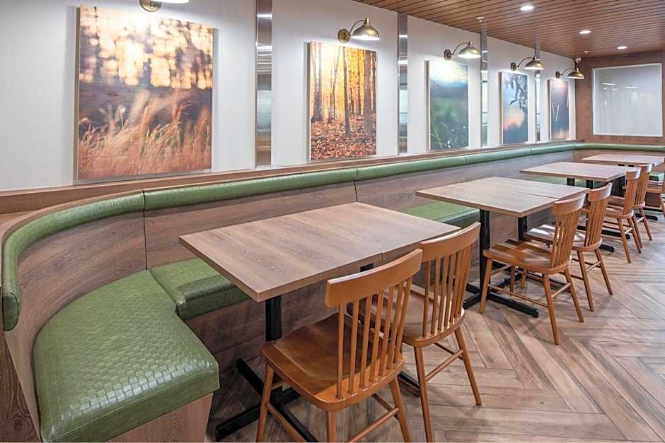 Fairfield Inn & Suites by Marriott Anaheim Los Alamitos