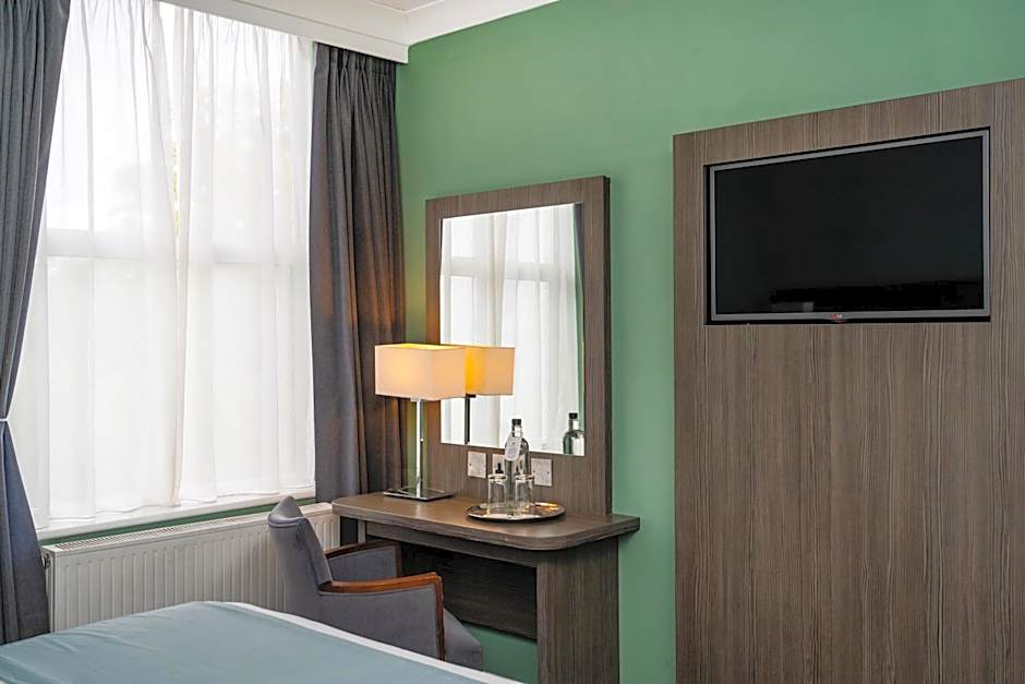 The Bromley Court Hotel