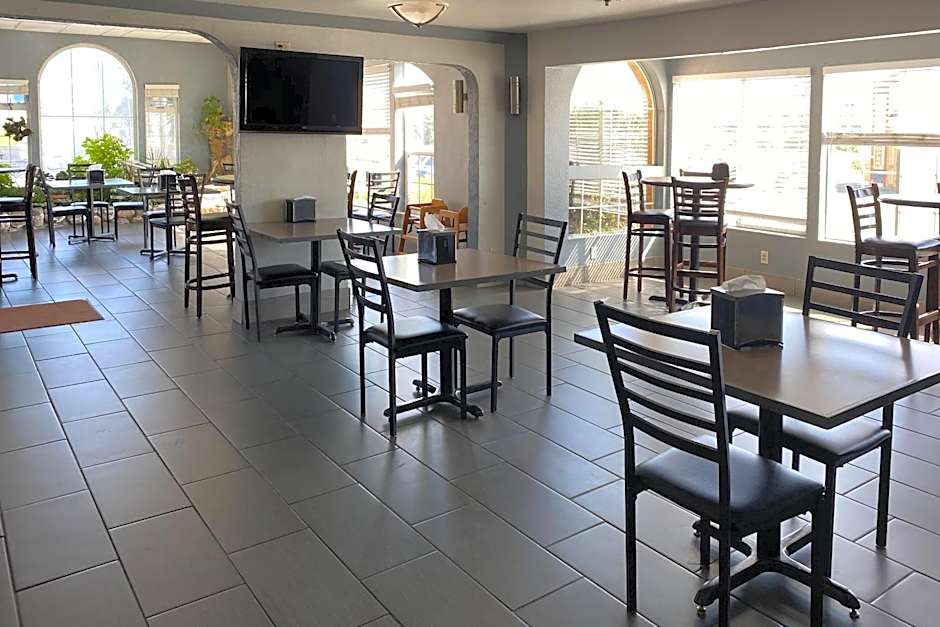 Clarion Hotel By Humboldt Bay