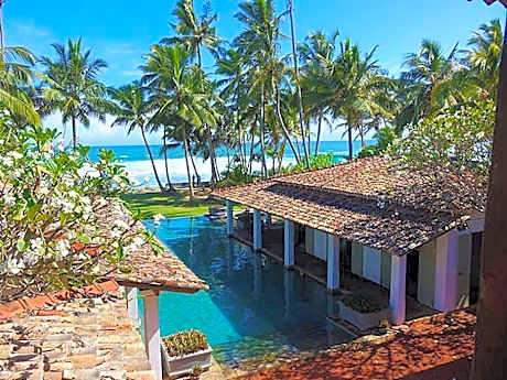 Era Beach Thalpe Unawatuna