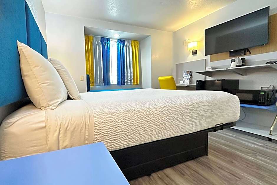 Microtel Inn & Suites by Wyndham Gallup