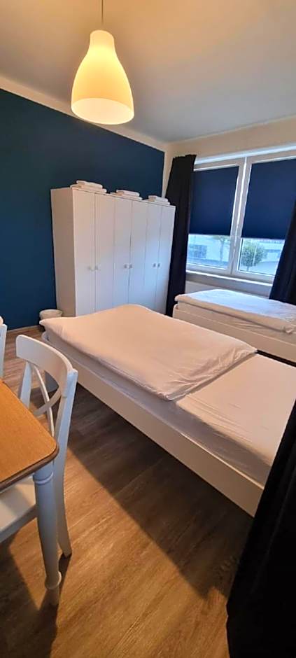 Dreibettzimmer "Blau" in zentraler Lage