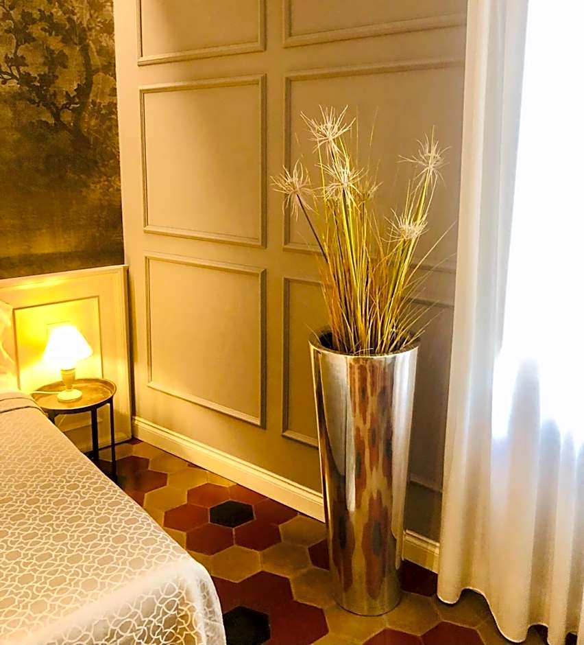 Pistoia INN - Downtown's Charming Rooms