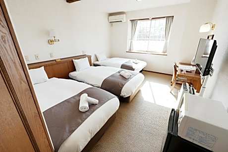 Twin Room with Extra Bed