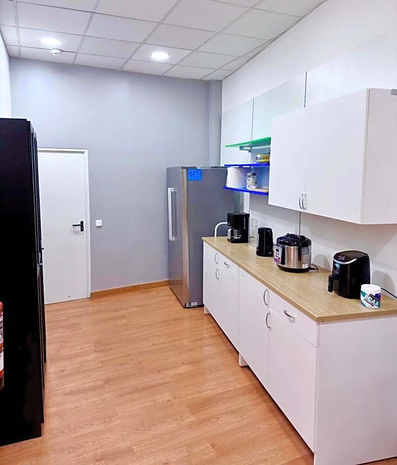 Hostel Acacias