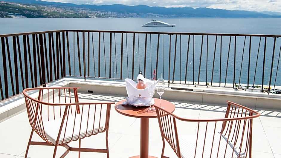 Grand Hotel 4 Opatijska Cvijeta