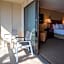 Riverside Inn