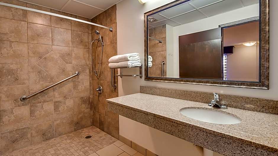 Photo 1 of 8 of 2 Queen Beds, Mobility Accessible, Roll in Shower