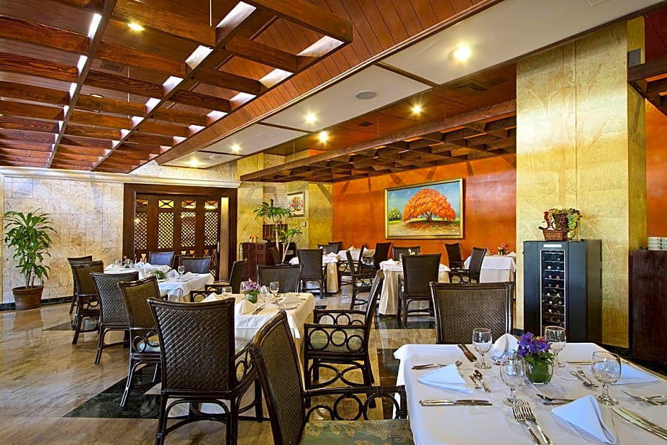 Dominican Fiesta Hotel
