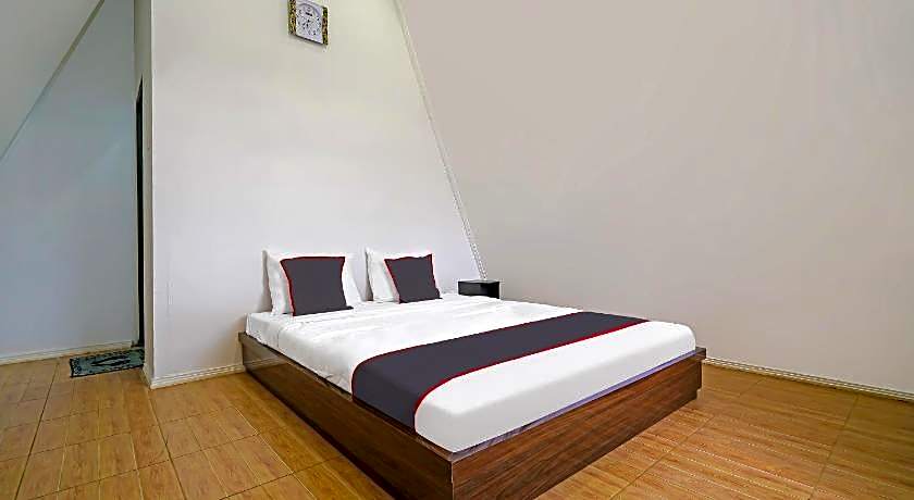 Collection O 92634 Villa Ds