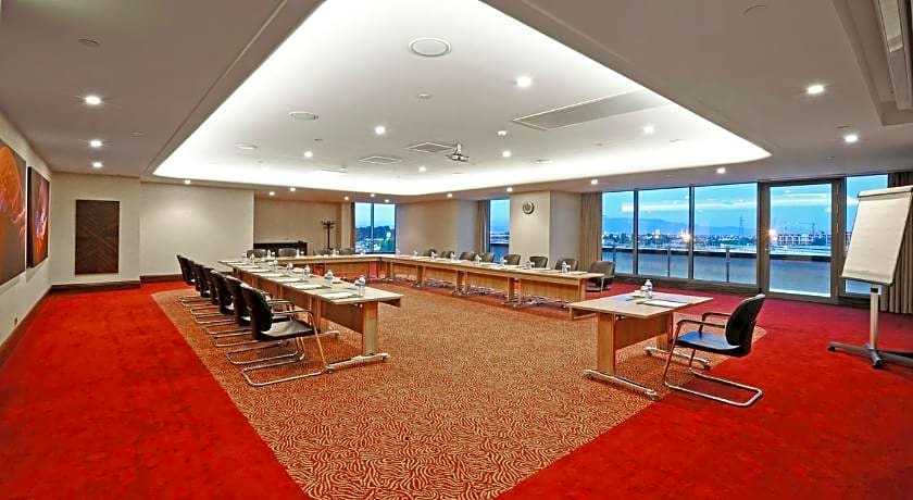 Crowne Plaza Bursa Convention Center & Thermal Spa By IHG