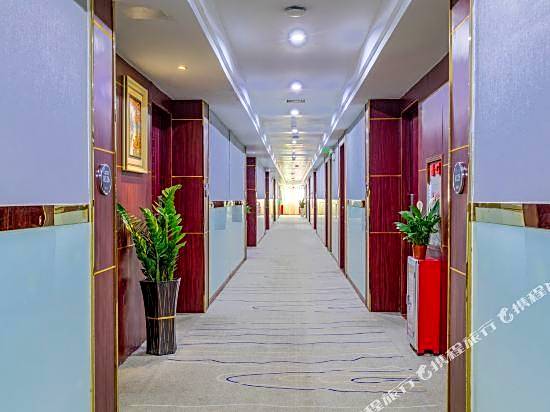 Anhua Hotel