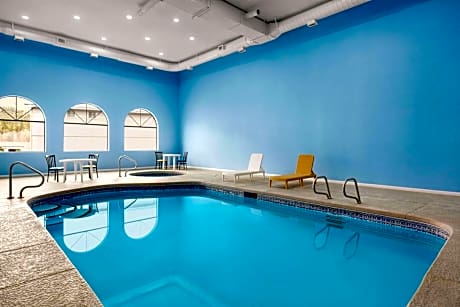 Days Inn by Wyndham Ruidoso Downs