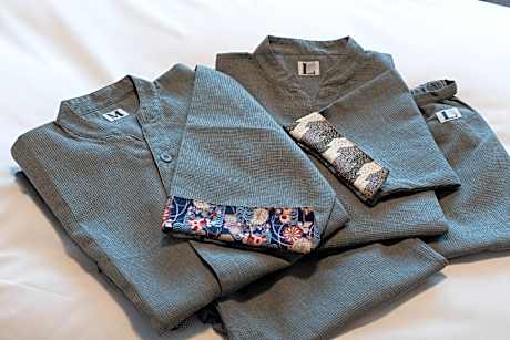 Twin Room B - Non-Smoking