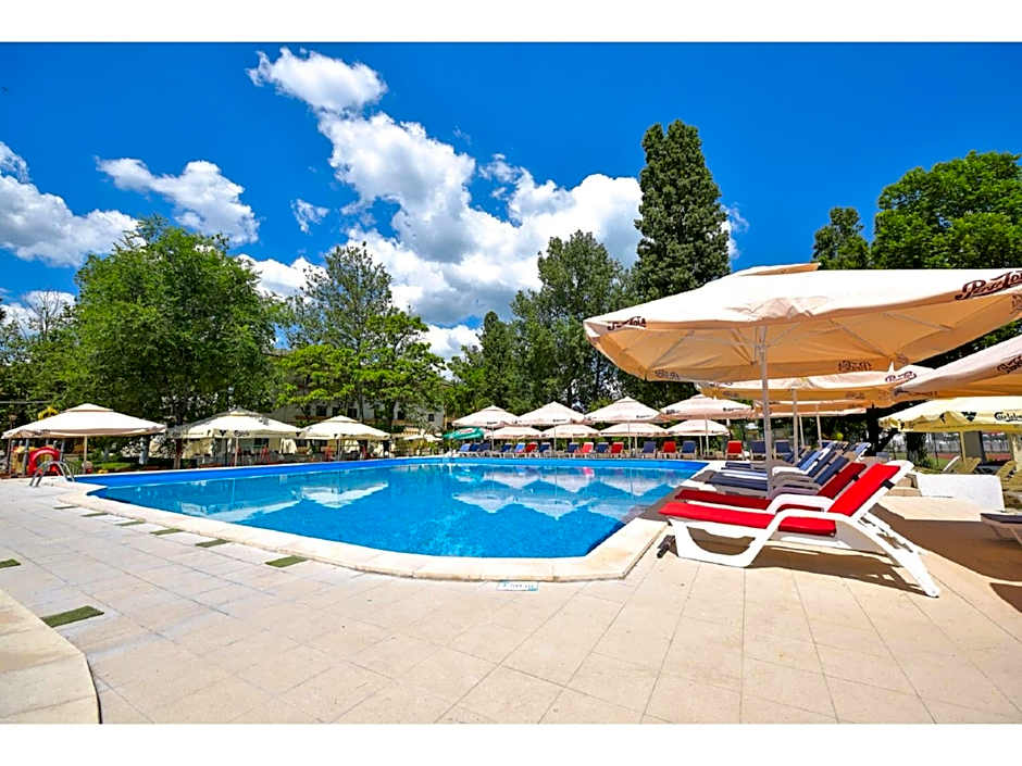 Complex Mediteranean Mamaia