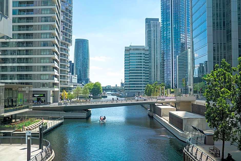 Point A Hotel London Canary Wharf