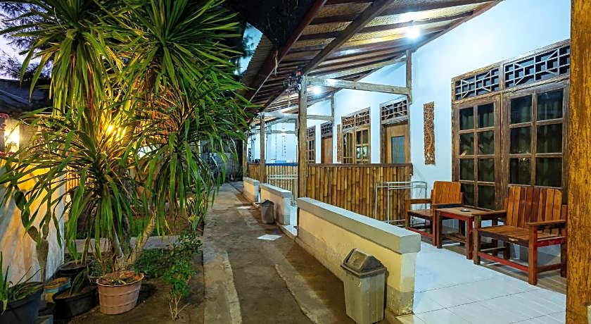 Creative Trawangan Stay