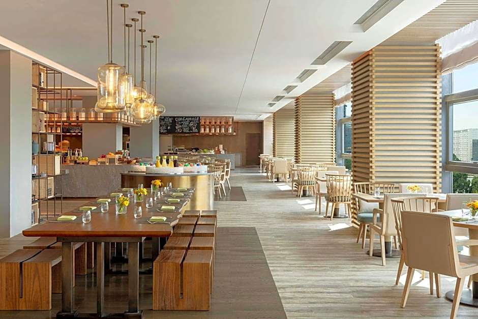 Courtyard by Marriott Shenzhen Bay
