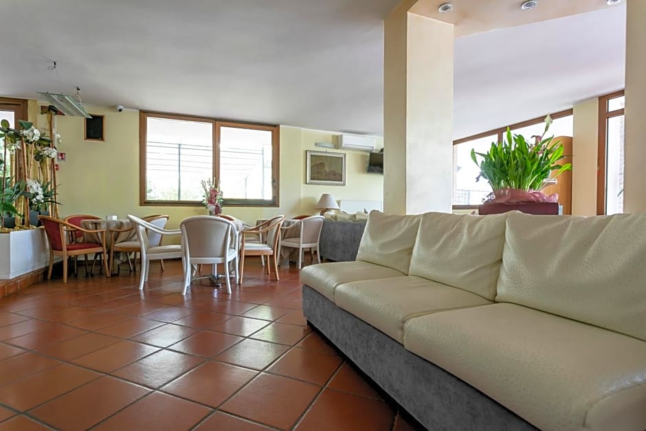 Hotel Deborah