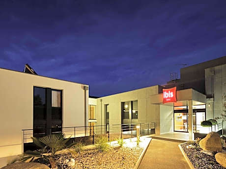 ibis Guingamp