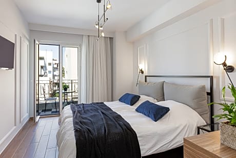 Double or Twin Standard