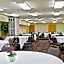 Country Inn & Suites by Radisson, Galena, IL