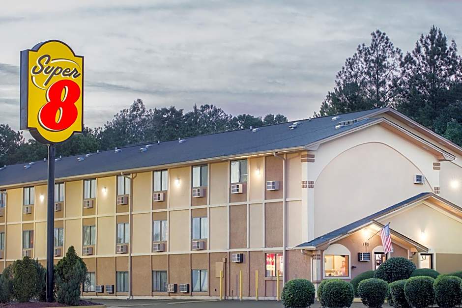 Super 8 by Wyndham Warner Robins