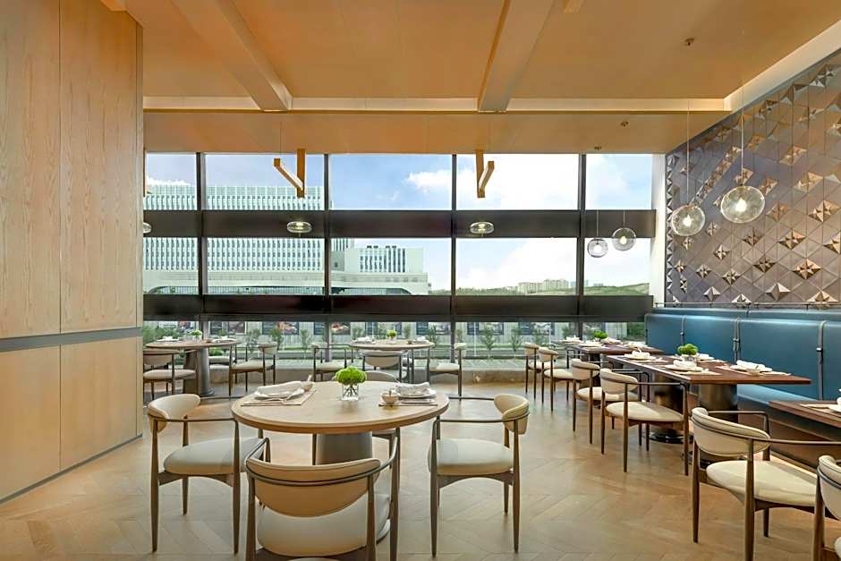 Four Points by Sheraton Urumqi