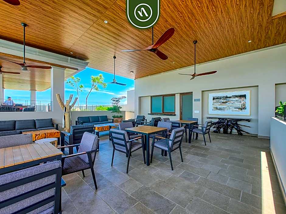 2BR Condo in Nuevo Vallarta - Private Terrace
