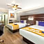 Days Inn & Suites by Wyndham Webster NASA-ClearLake-Houston