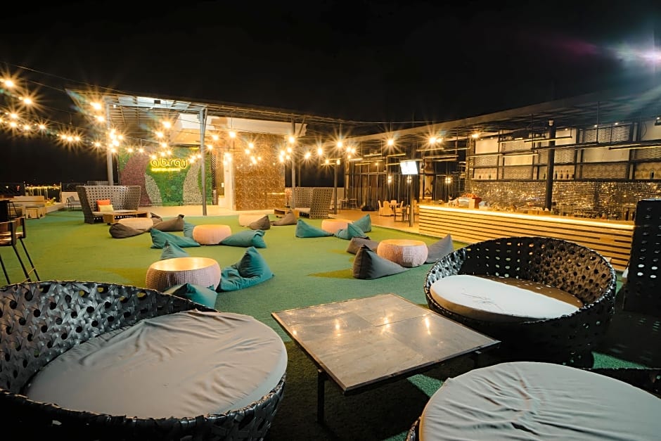 Portola Grand Arabia Hotel