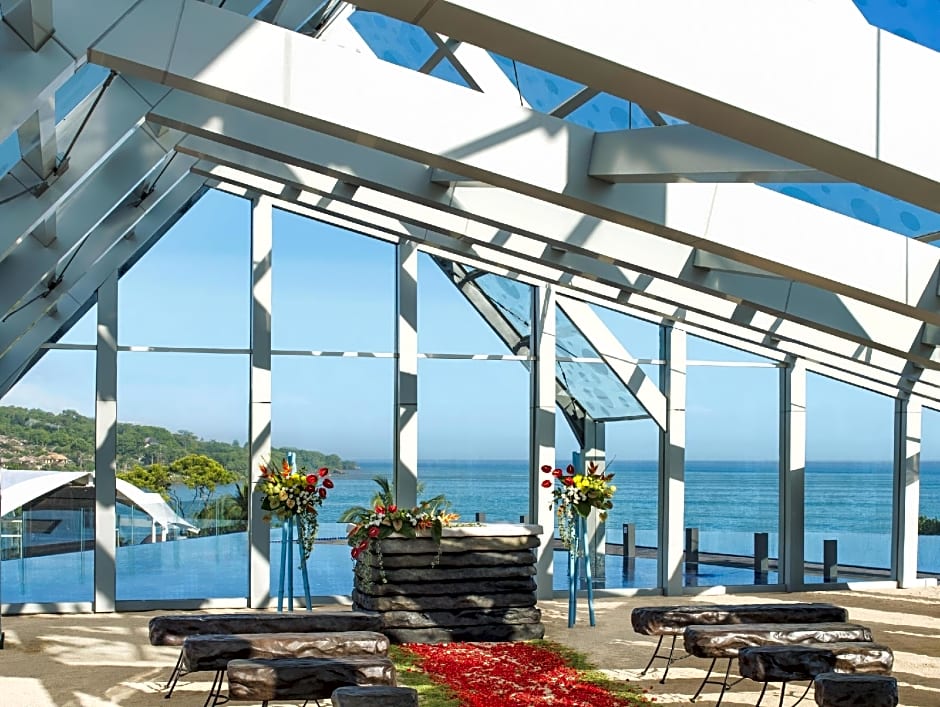 Le Meridien Bali Jimbaran