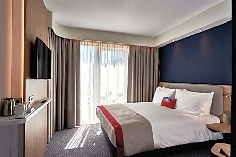 Standard Double Room with Free Breakfast - Accessible