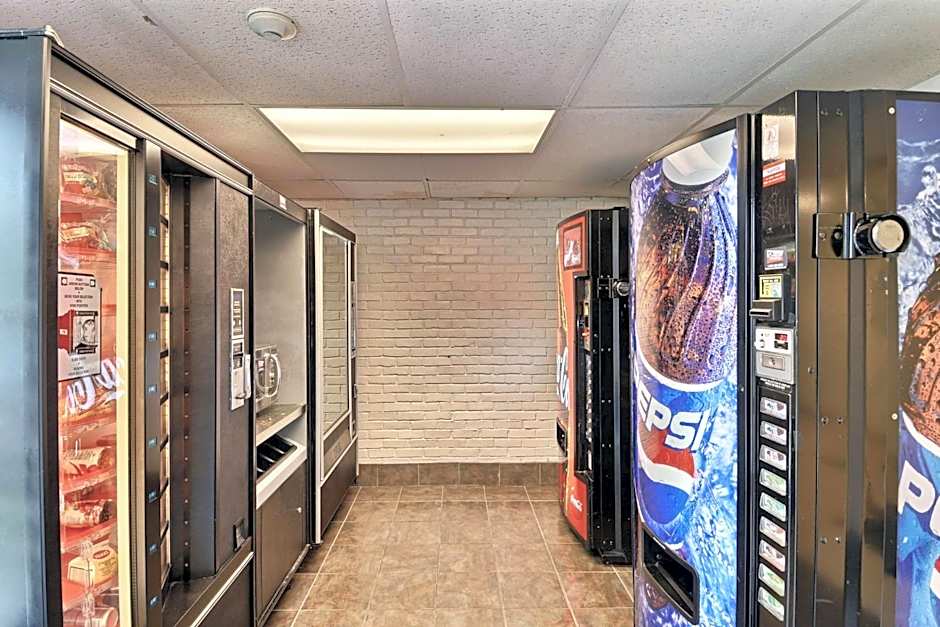 Motel 6-Danvers, MA - Boston North