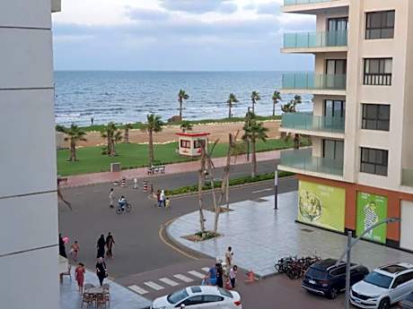 شاليه على البحر بورتوسعيد