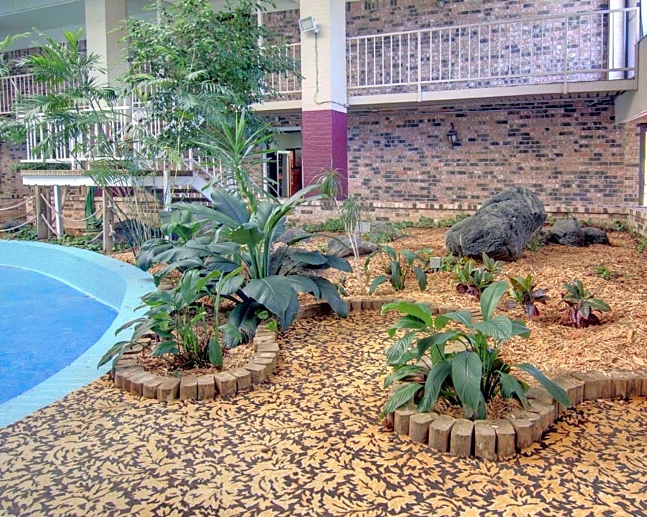 Rodeway Inn Conference Center El Dorado
