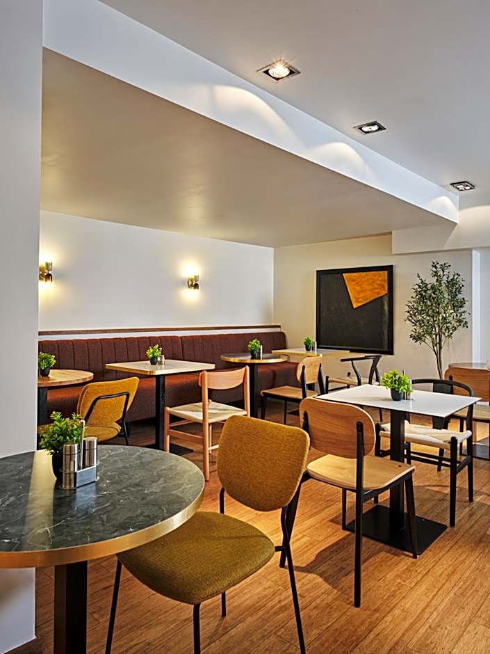 Aqua Hotel Brussels