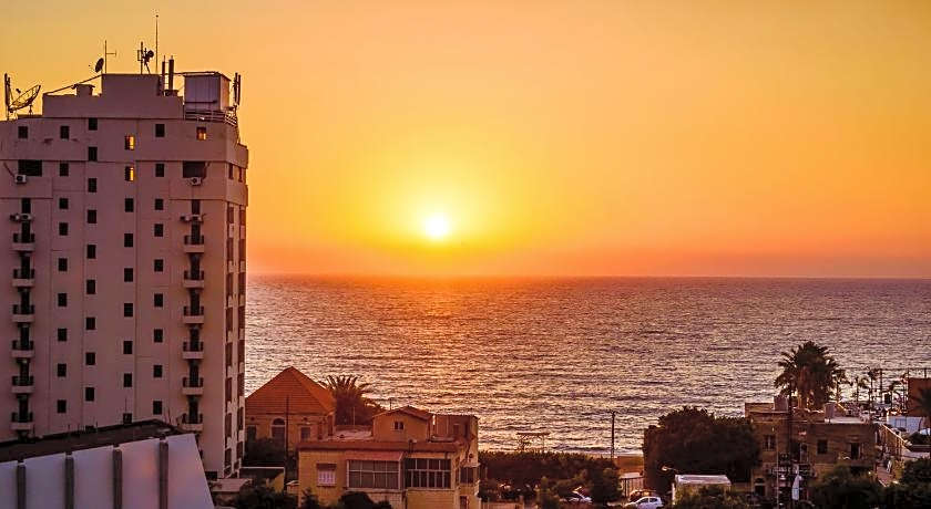 Al Murjan Palace Hotel