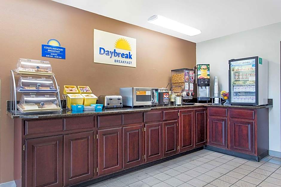 Days Inn by Wyndham Austin