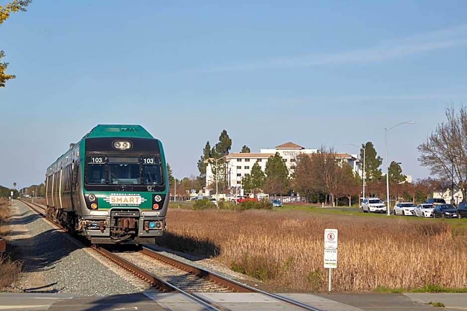 Embassy Suites by Hilton San Rafael Marin County