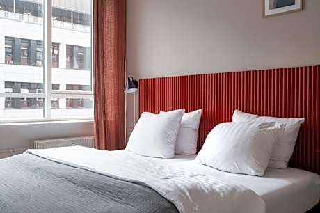 2 bed 2 bath apartment