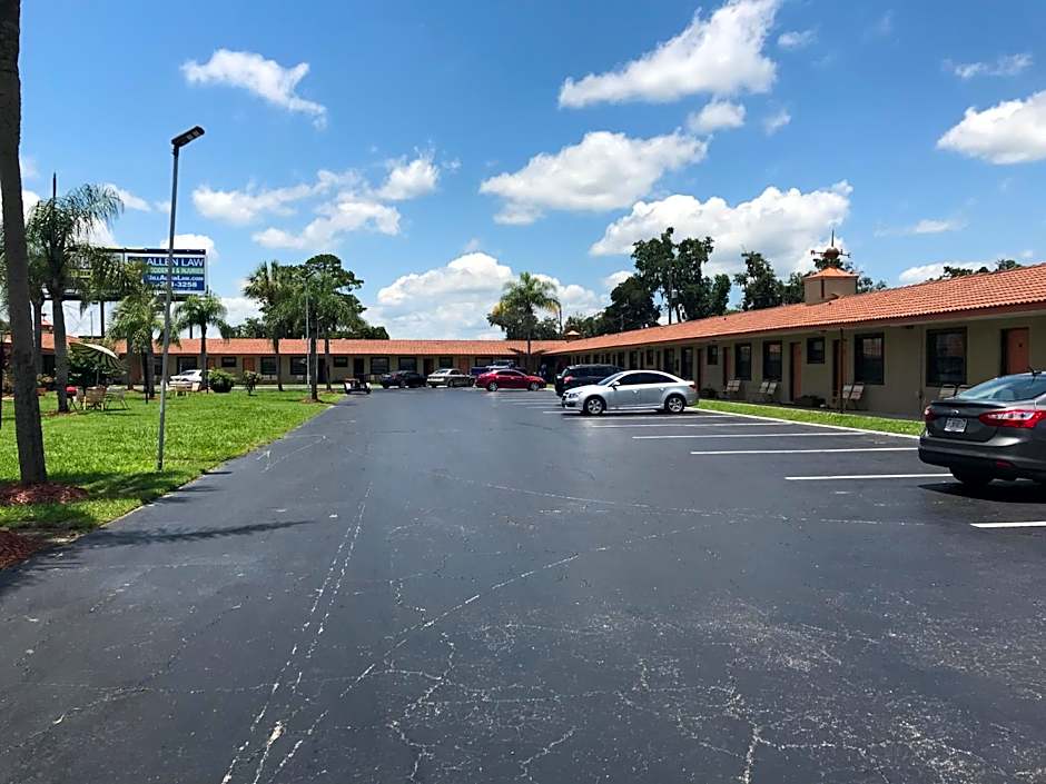 Silver Princess Motel