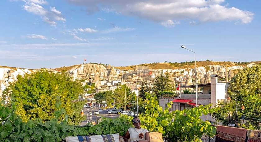 Cave Hotel Saksagan