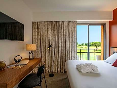 Junior Suite with 2 double Beds, 1 double sofa bed