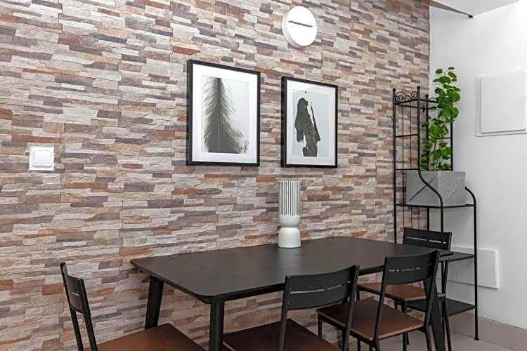 2Bedroom Suite 9 with shelter