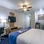 Days Inn & Suites by Wyndham Webster NASA-ClearLake-Houston