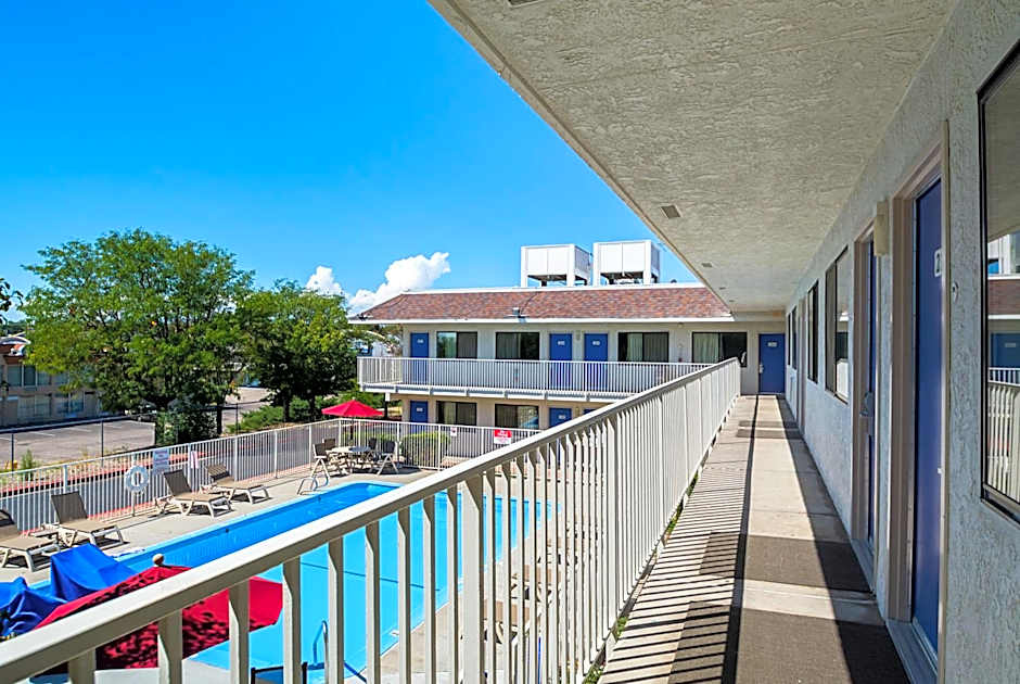 Motel 6-Pueblo, CO - I-25